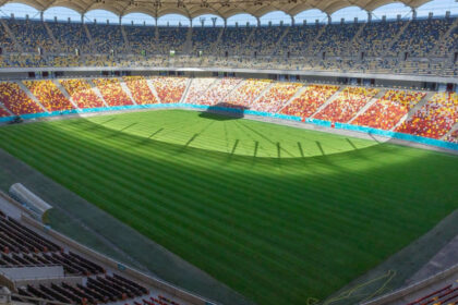 primaria capitalei a pregatit gazonul de pe arena nationala pentru partidele de fotbal cum arata arena 6a9fd6c0448b4