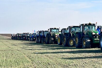 protest urias al fermierilor pe 15 septembrie 200 000 de agricultori vin sa ceara socoteala guvernului 6aa7fd83421e9