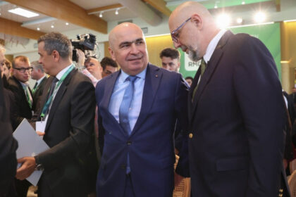 riscul unui blocaj politic prelungit kelemen hunor spune ca bolojan ar putea ramane interimar mult si bine fara sa poata face nimic 6aa80d1921bed