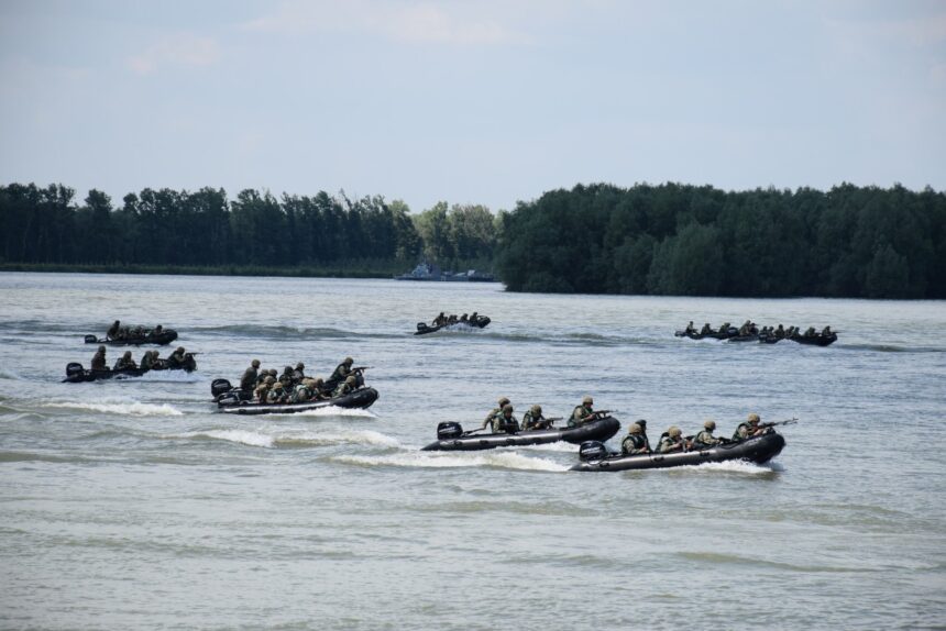 sute de elemente vor fi folosite de astazi in instruirea multinationala a infanteristilor marini in cadrul exercitiului heracleea 6ab122eb8158c