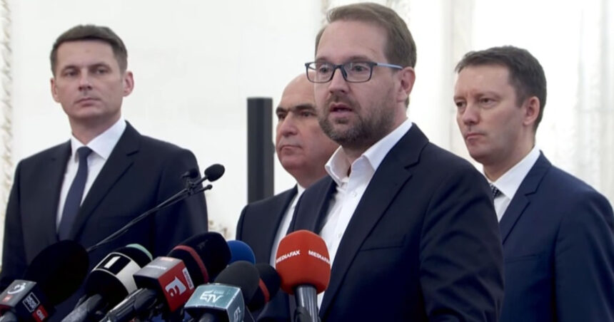 video dominic fritz usr il sustine pe siegfried muresan pentru functia de premier vom fi deschisi pentru discutii inclusiv cu psd 6aad16fb5f978