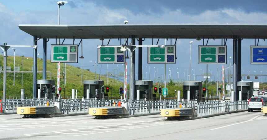 video noi reguli pentru soferi de la 1 octombrie taxa de pod de la fetesti dispare iar rovinieta va tine cont de cat polueaza masina 6ab2487118591