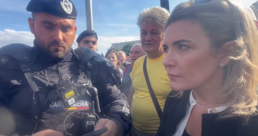 video scandal intre deputata aur gianina serban si jandarmi pentru ca nu a fost lasata sa intre la protestul oierilor 6aa93ef3c1de0