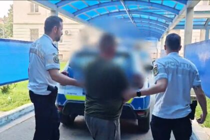 video sofer fara permis incatusat de politia rutiera la ovidiu azi va fi prezentat procurorului de caz 6ab25f1cc7bd8