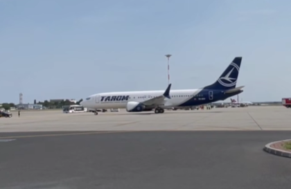 video tarom a primit primul avion boeing 737 max cu numele mircea lucescu vezi pe ce rute va zbura 6aa53adf92080