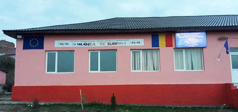 25 de scoli si licee din constanta medgidia cernavoda mangalia topraisar si alte localitati din judet au cerut finantare prin programul primii pentru reducerea abandonului scolar vezi aici lista 6ad374406d72f