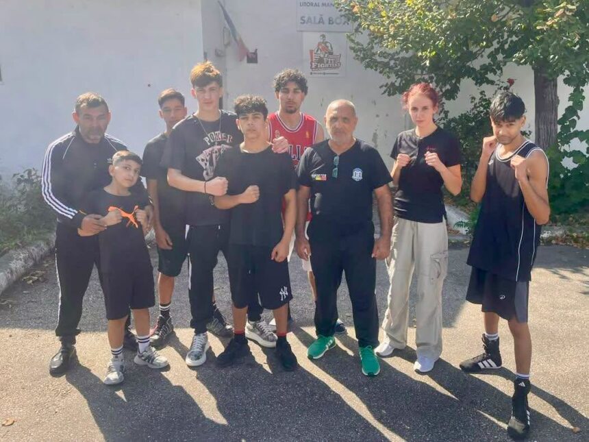 boxerii de la cs medgidia sesiune de sparring la mangalia sportivii isi perfectioneaza tehnica in ring 6aca1da12c3e7