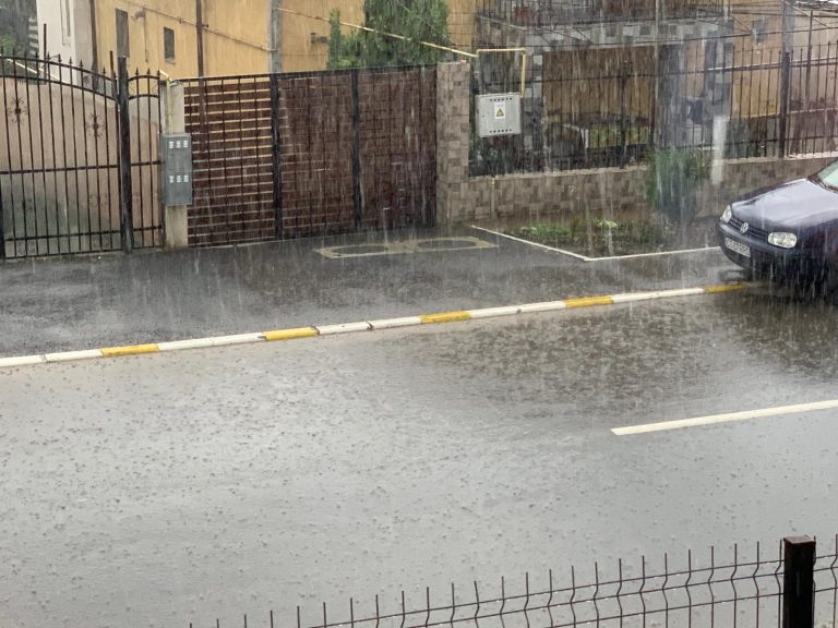 cod rosu de ploi torentiale in constanta a fost emis un nou mesaj ro alert 6ae0bc64f3f7b