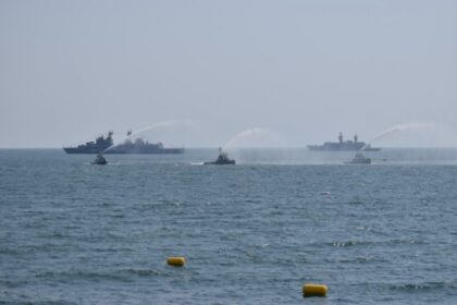 cod rosu pe mare in zona platformelor o nava se scufunda aproape de constanta dupa ce ar fi fost lovita o drona interventie de urgenta a arsvom 6ac36a892335d