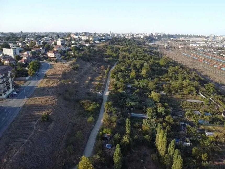 cum ar trebui sa se schimbe la fata zona cuprinsa intre strada traian si soseaua portului promenada si inaltime maxima de doua trei etaje 6ac2e468d4a1c