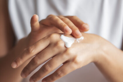 disconfortul cu care se confrunta multe persoane in sezonul rece ce obiceiuri il agraveaza si cand este necesar un consult medical 6acb0b1638e02