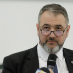 exclusiv ministrul educatiei vrea pedepse mai dure pentru atacurile contra profesorilor primele masuri dupa incidentul din bistrita 6ad90ce276719
