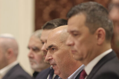 exclusiv premierul interimar avertisment despre soarta guvernului niculescu cel mai periculos adversar este tot psd 6ad265bed88f9