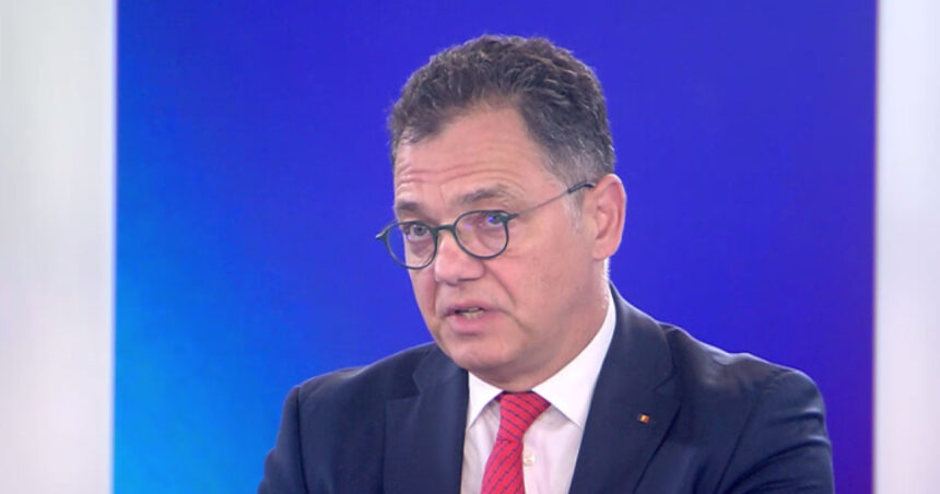 exclusiv radu oprea spune ca romanii o vor duce mai bine la anul pe ce isi bazeaza afirmatia social democratul propus ministru la aparare 6ad524df5c8fb