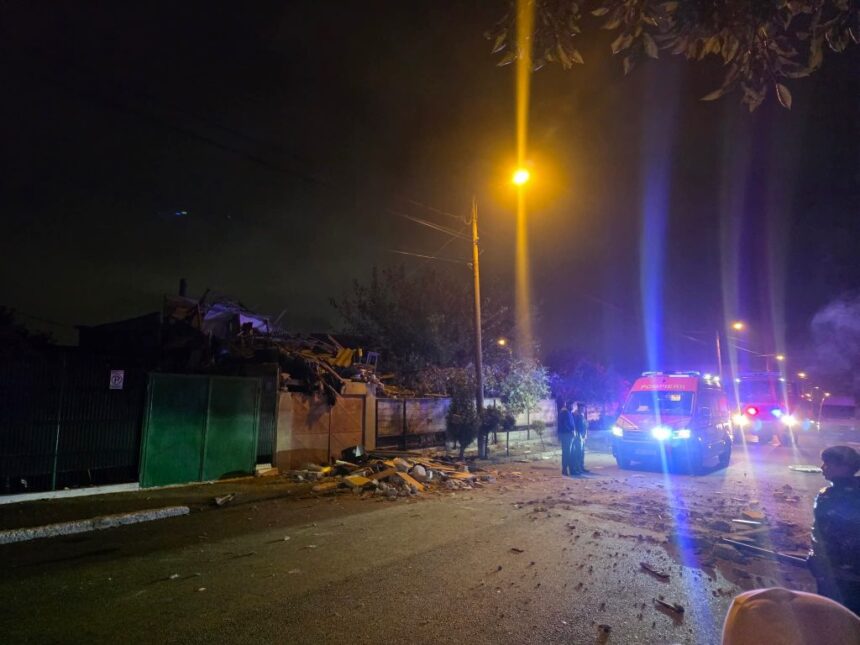 explozie intr o casa din constanta o persoana a ajuns la spital 6ad84a4a5b1ce