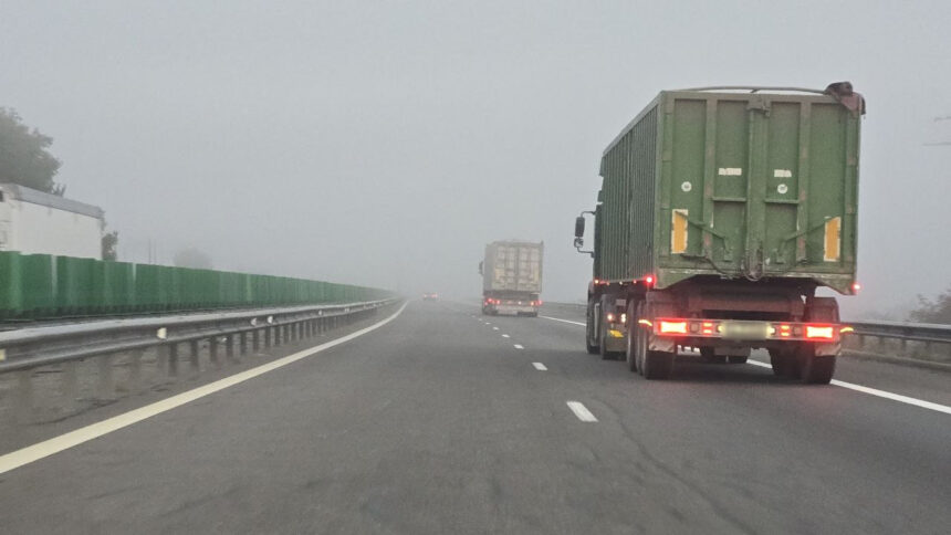 foto atentie soferi ceata densa pe autostrada a2 vizibilitatea este redusa 6ad849c0e0aec