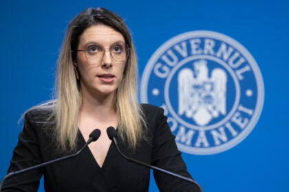 foto ce a luat diana buzoianu cu ea acasa cand a plecat de la ministerul mediului nu m am putut desparti de ea 6adf28f0b6496