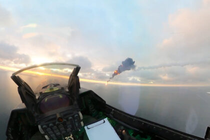 foto imagini spectaculoase de la misiunea de sambata cand doua drone au fost doborate de avioane f 16 deasupra marii negre 6ad499c6d33bf