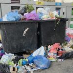 galerie foto video constantenii nemultumiti de ce s a grabit primaria sa retraga vechile containere inainte de functionarea completa a eco insulelor 6ace0e8f8e354