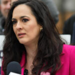 lidera deputatilor usr psd si aur si au dat mana pe la spate pentru ca ministrul nazare sa nu spuna romanilor adevarul in parlament 6ae2162905dfe