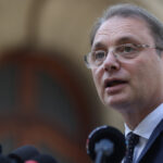 luca niculescu ia in calcul un guvern hibrid sa existe un acord intre partide ca nu se lanseaza in excese in parlament 6acd4c53c5ee5