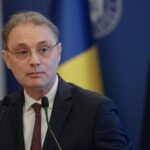 luca niculescu mesaj pentru partide timpul nu este nelimitat ce varianta de guvern prefera premierul desemnat 6acc7fb9c7da2