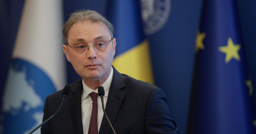 luca niculescu mesaj pentru partide timpul nu este nelimitat ce varianta de guvern prefera premierul desemnat 6acc7fb9c7da2
