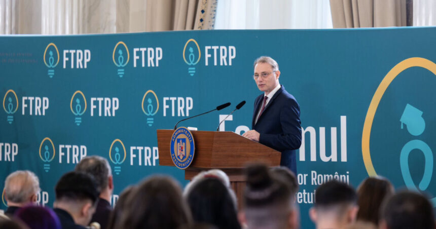 luca niculescu mesaj pentru tinerii din diaspora oriunde s ar afla sa simta ca romania ramane si tara lor 6adc785c9bb8d