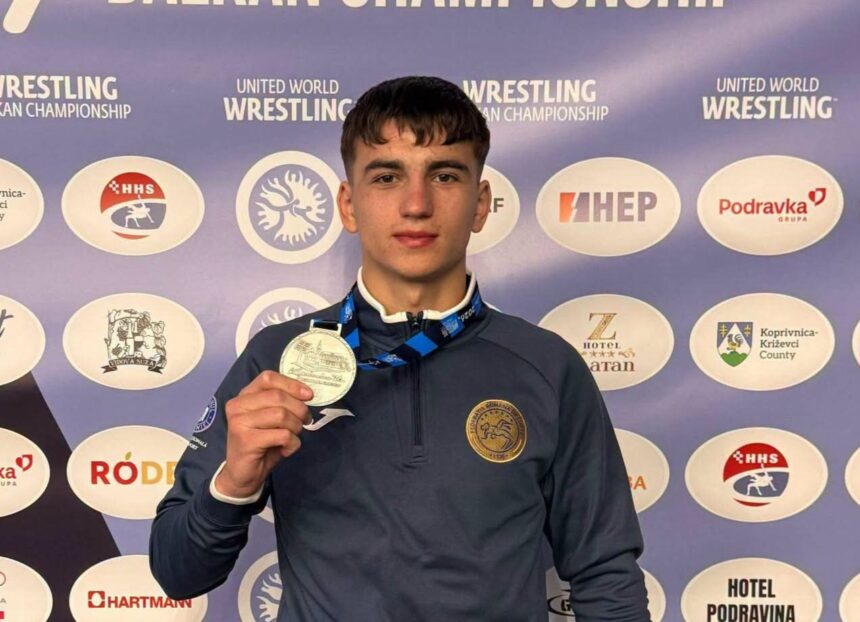 luptatorul de la csm constanta valentin rusu a luat argintul la campionatele balcanice u20 6ac5266aebf71