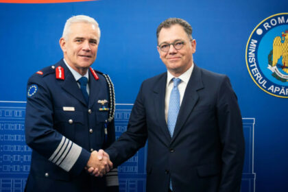 ministrul oprea intalnire cu presedintele comitetului militar al ue continuam inzestrarea armatei cu tehnica si echipamente moderne 6ada4c6862771