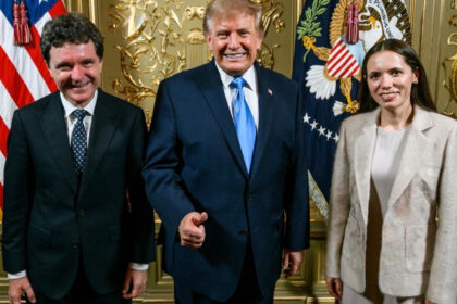 nicusor dan publica o fotografie cu donald trump de la new york o onoare sa ma intalnesc cu presedintele sua ce i a transmis 6abfe05714092