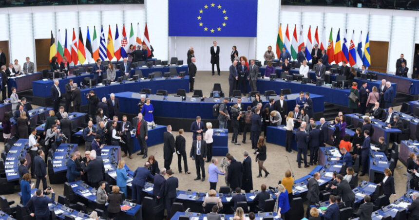 parlamentul european cere ue sa ia in calcul o operatiune navala in marea neagra dupa atacurile asupra navelor comerciale civile 6ada0166def40