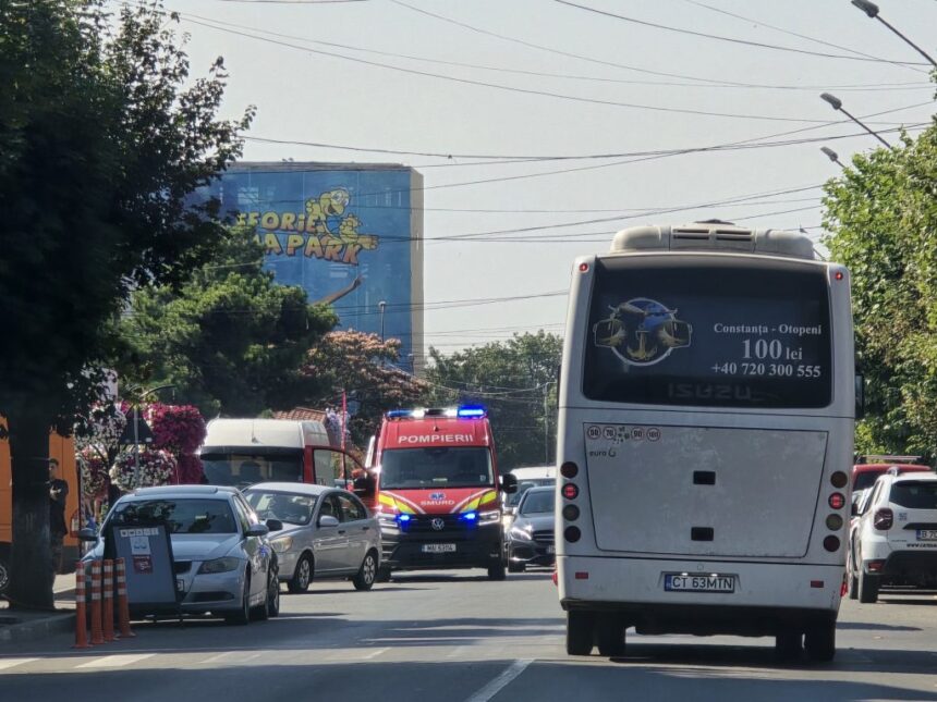 pietonul mi a facut semn sa trec cum si a recuperat un sofer permisul de conducere la eforie 6adf1685eb9b4