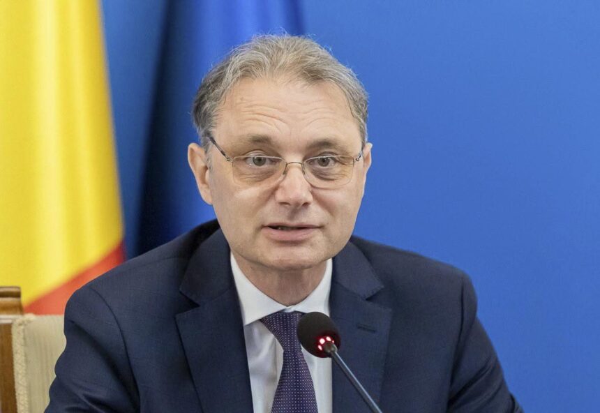pnl semneaza intelegerea cu luca niculescu liberalii stabilesc sustinerea instalarii noului executiv 6ad482f448859