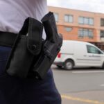 politistul pistolar de la vama veche care ameninta ca se sinucide dupa ce a impuscat un tanar e nemultumit de pedeapsa 6abd8d731bed2