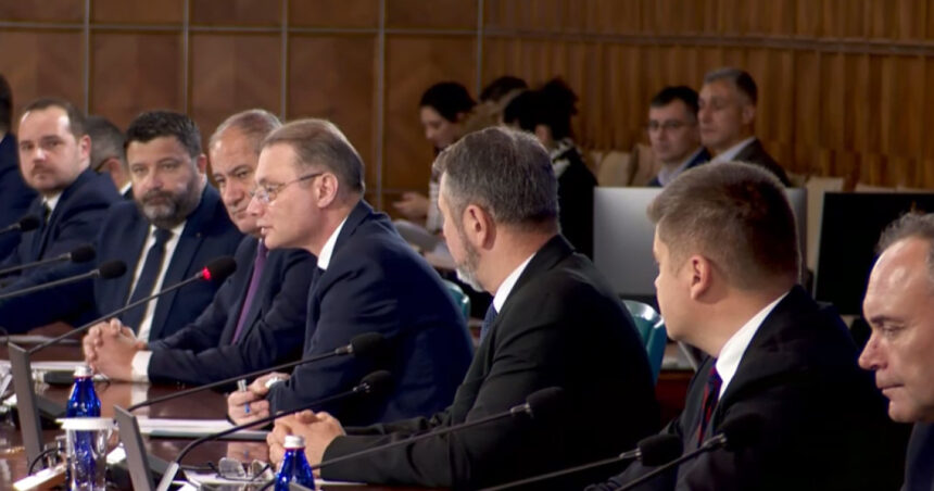 prima oug a guvernului luca niculescu ce atributii au vicepremierul si cei doi ministri delegati 6ad84f197da61