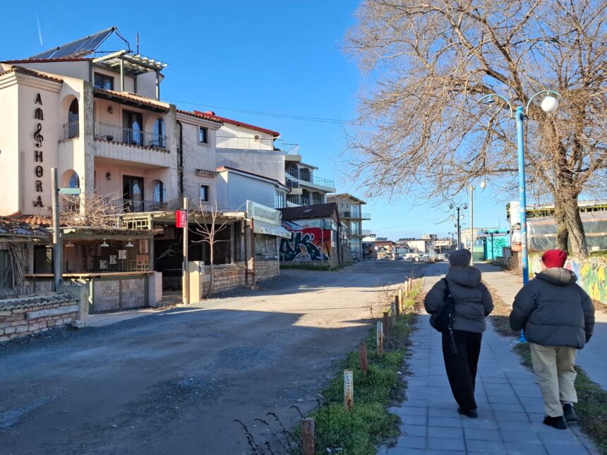 proces pentru un bar din vama veche proprietarul terenului a vrut sa puna mana gratuit pe terasa ridicata de fostul chirias 6ad14259ca67c
