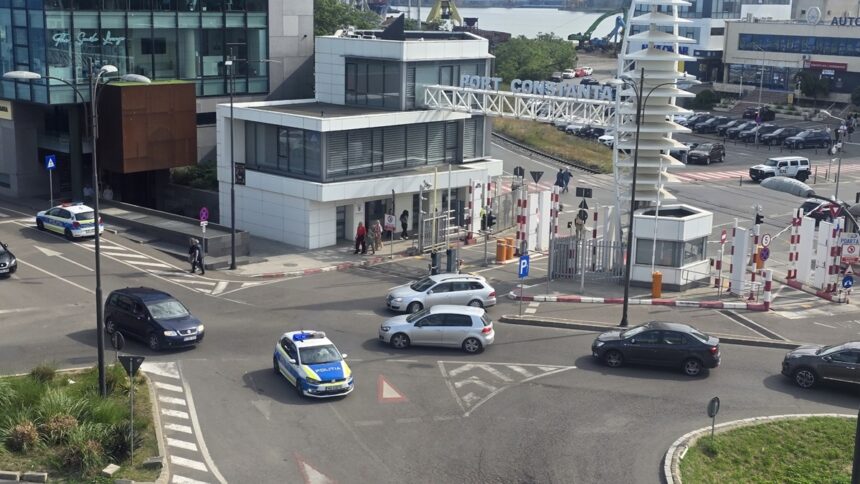 razie de amploare in portul constanta ce au descoperit politistii 6abf75b79f11a
