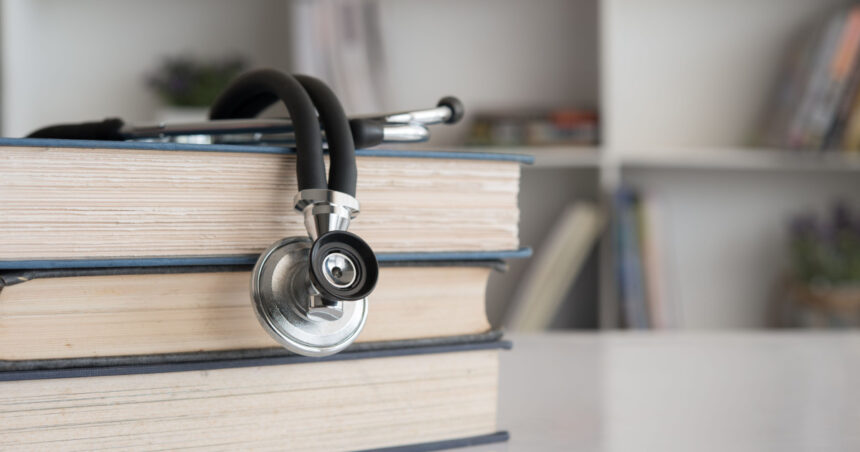 rogobete anunta ca un nou examen de specialitate pentru medici va fi organizat la termen in februarie martie 2027 6ae24e6a41afd
