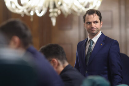 sebastian burduja despre desemnarea lui luca niculescu ca premier romania are nevoie exact de asta ce spune despre votul pnl 6ac4aba781ca4