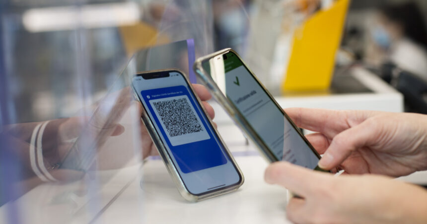 sondaj mai 95 dintre romani ar folosi ro wallet ce documente vor in aplicatia de identitate digitala 6ac4cb5a807be