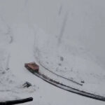 traficul rutier inchis pe transfagarasan din cauza vremii se inregistreaza ninsoare ceata si temperaturi scazute 6ae0d9d200aba