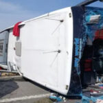 tragedie in turcia 11 morti si 27 de raniti dupa ce un autocar s a ciocnit cu un camion si s a rasturnat 6acb979323b14