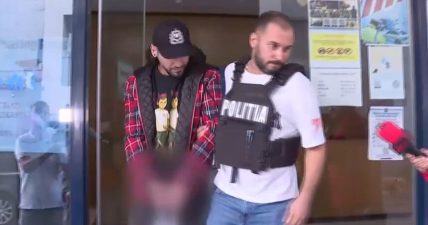 trapperul ian a luat control judiciar pentru 60 de zile dupa ce a urinat in public 6ac38ee3634f5