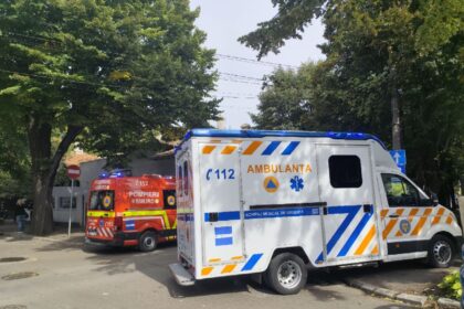 un pieton a fost lovit de un autoturism la navodari 6ac8be1188f90