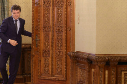 video astazi are loc o noua runda de consultari la palatul cotroceni pentru desemnarea unui prim ministru programul zilei 6ac3301aa849e