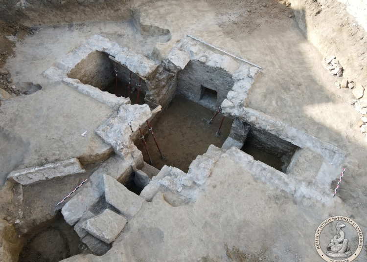 video comoara ascunsa sub pamantul tomisului un mormant hypogeu in forma de cruce unic in dobrogea cui apartine terenul 6ac017389b9b9