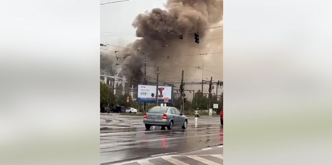 video explozie puternica intr un mare municipiu zeci de mii de cetateni au ramas fara apa calda si caldura 6ad3da36a3a6a