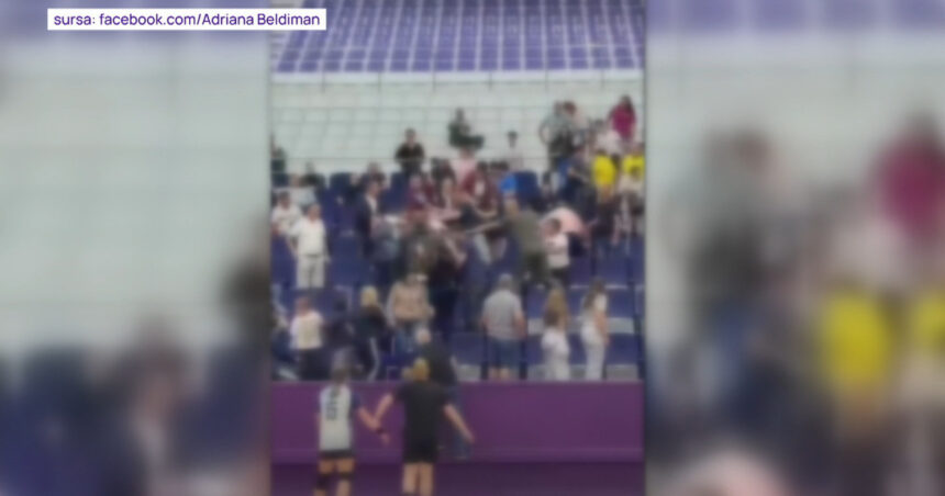 video scandal in tribune la un meci de handbal intre junioare la timisoara parintii s au luat la bataie sub privirile copiilor 6ac3614aebc6d